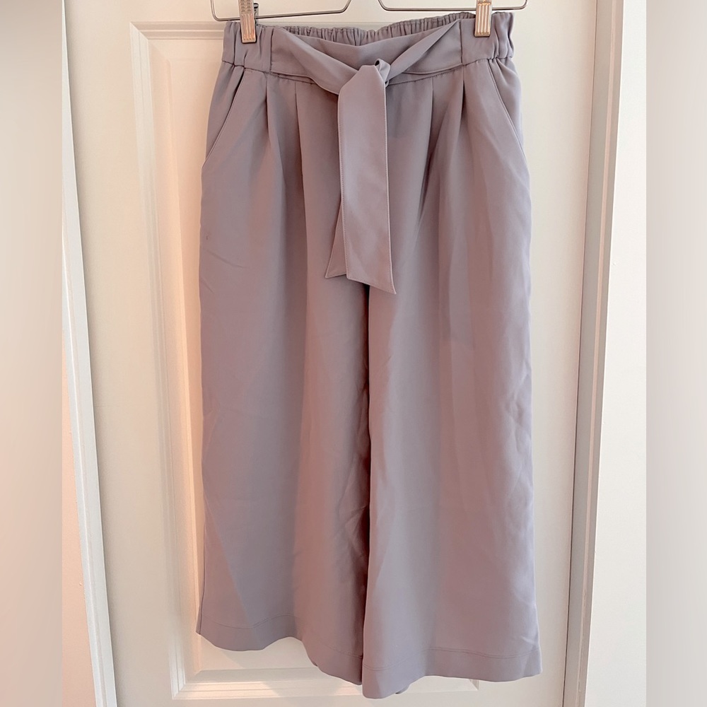Women's Wide-Leg Tie-Waist Pants in Light Lavender